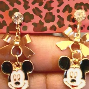 🎀Mickey Mouse Crystal Earrings🎀